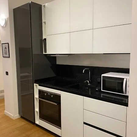 Corridoni 6 Apartament *